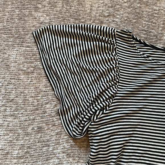 Max Studio Black & White Stripe Flutter Sleeve Top - Picture 2 of 4